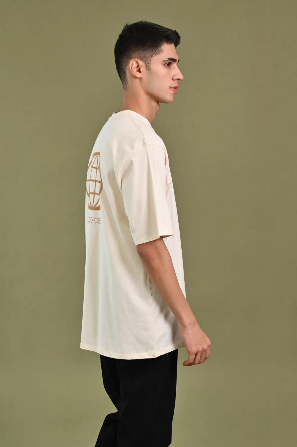 BAGGY FIT GRAPHIC TEE