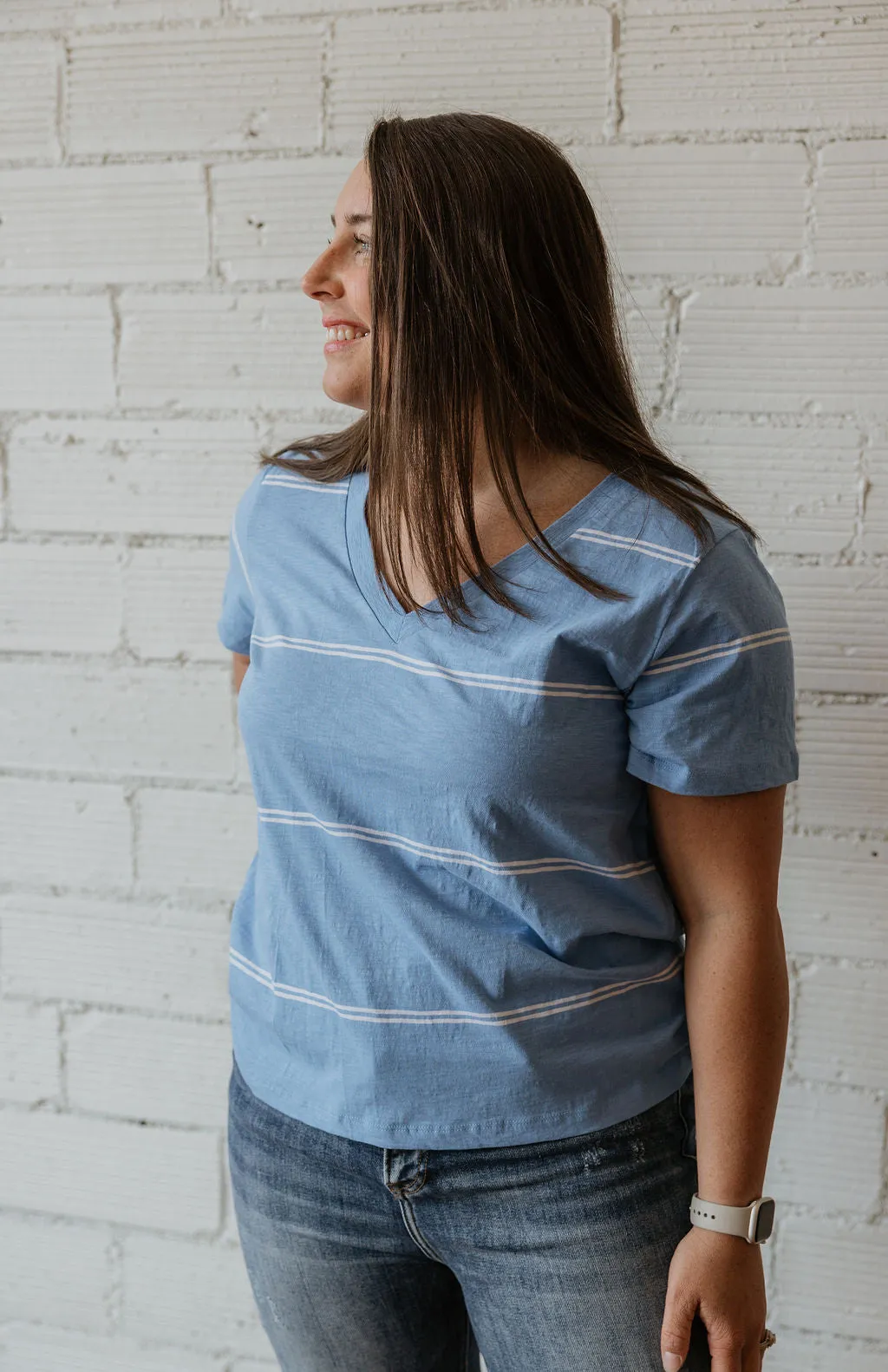 DAILYN VNECK STRIPED TOP