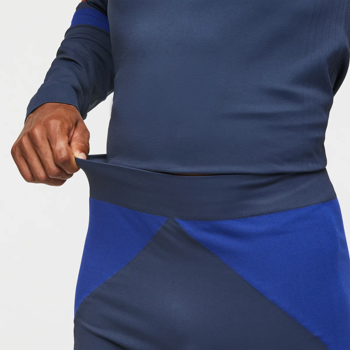 Debajo Seamless Baselayer Tight - Men's