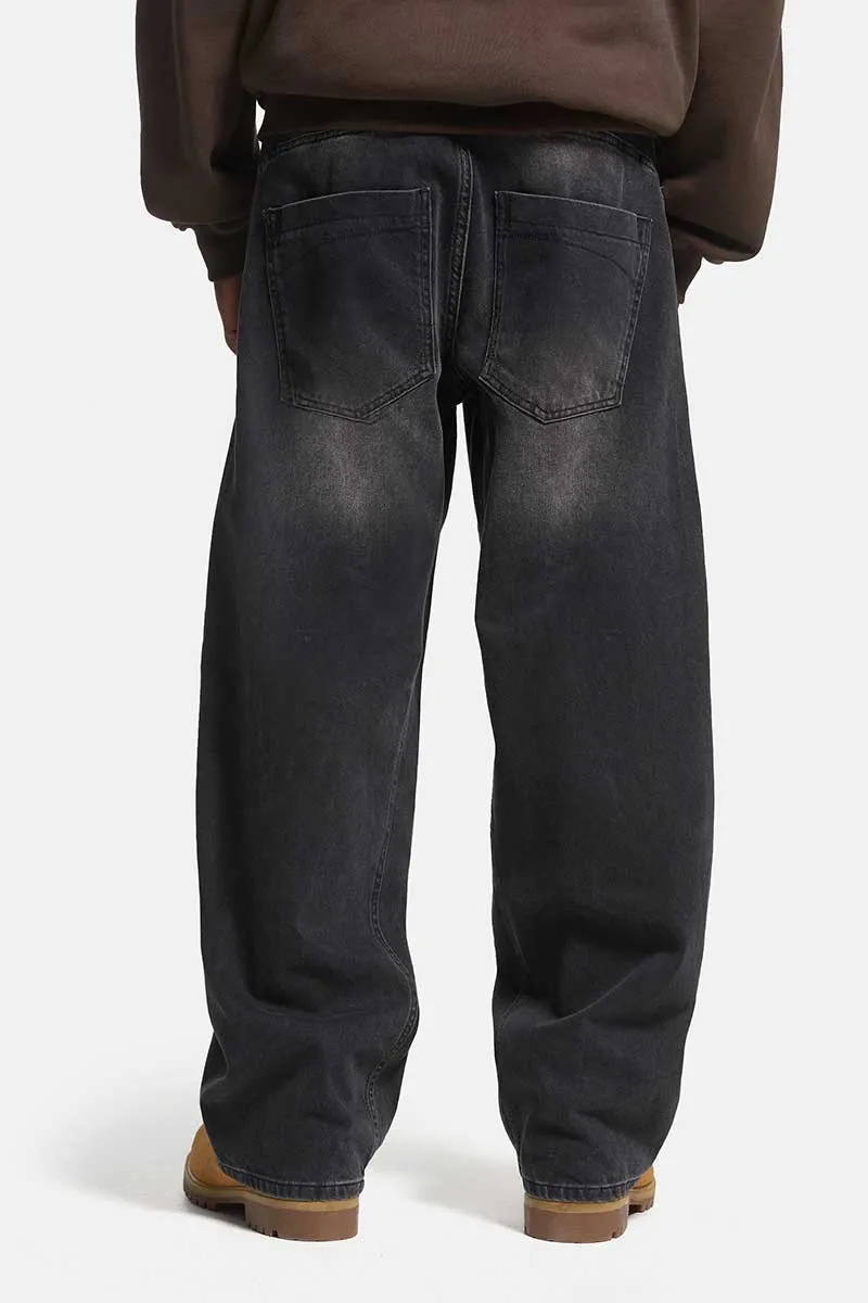 DISTINCTIVE BAGGY DENIM BLACK WASHED