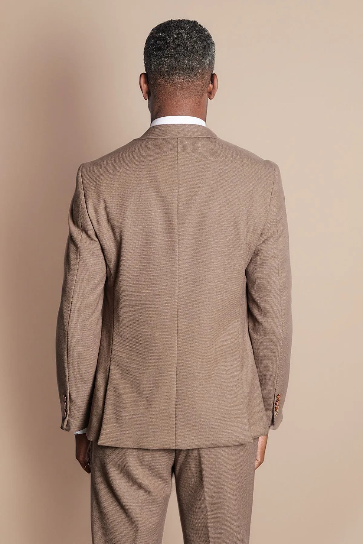 HM5 - Tan Tailored Three Piece Suit