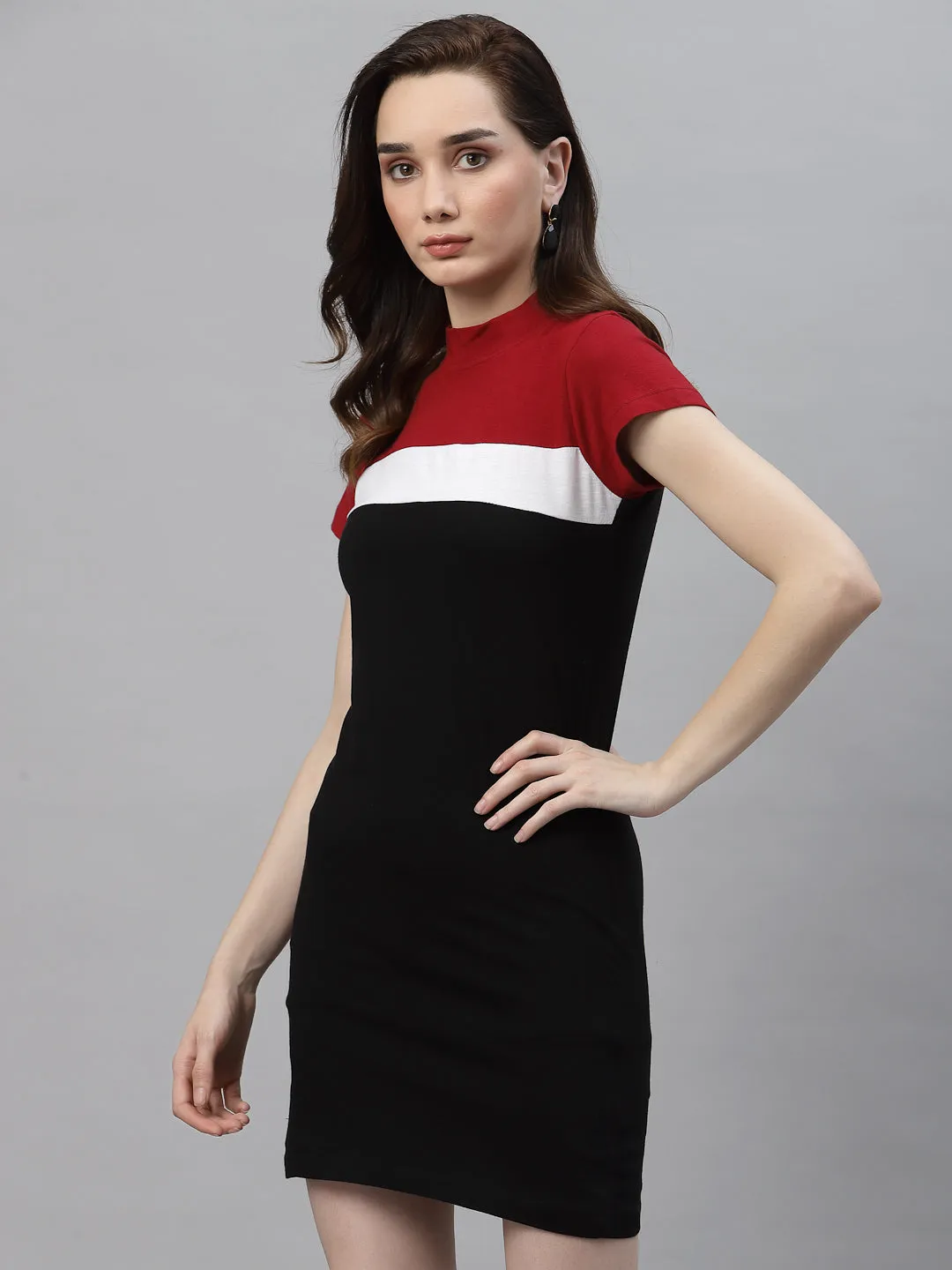 Round Neck Color Block Bodycon Dress