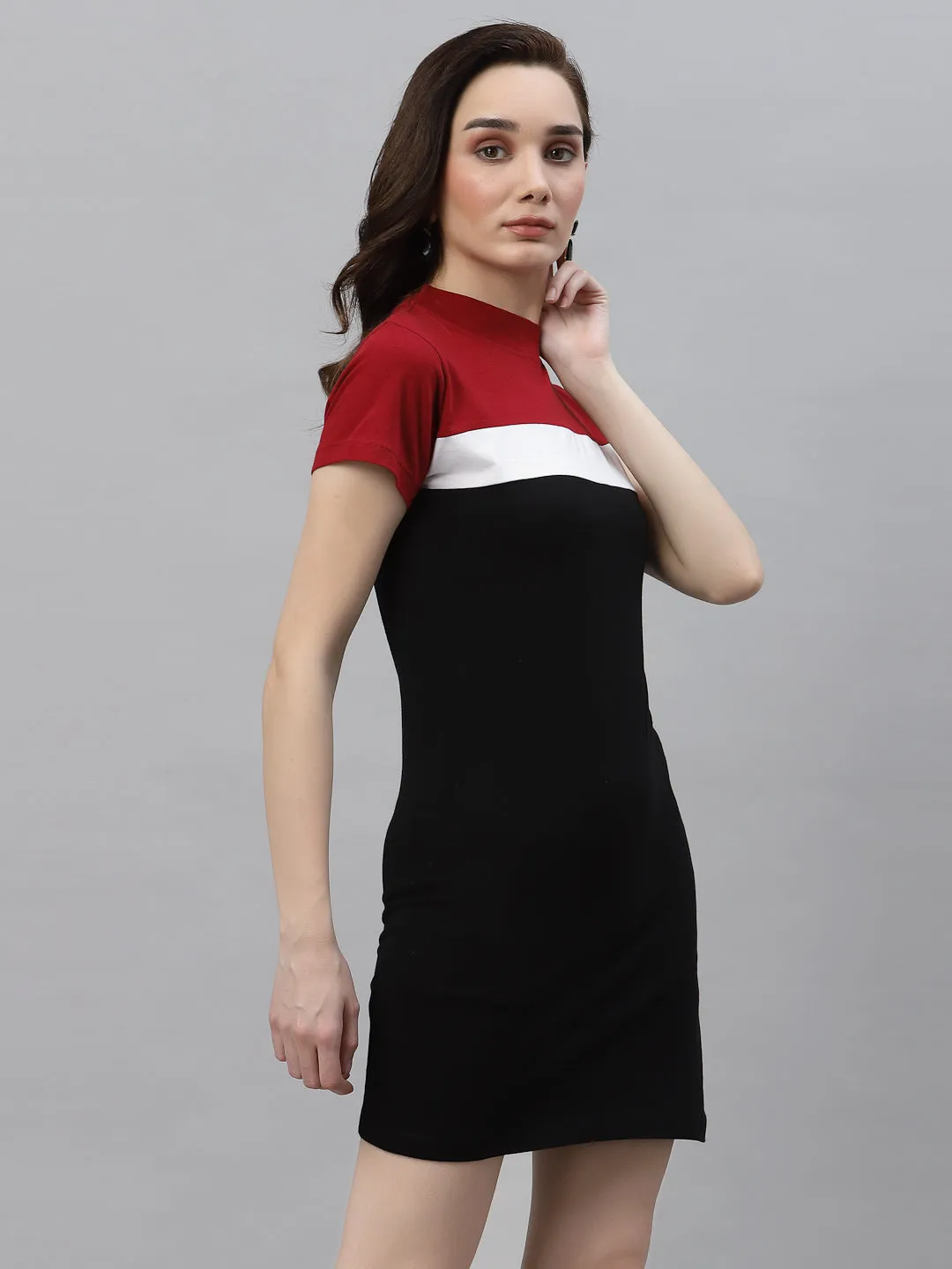 Round Neck Color Block Bodycon Dress