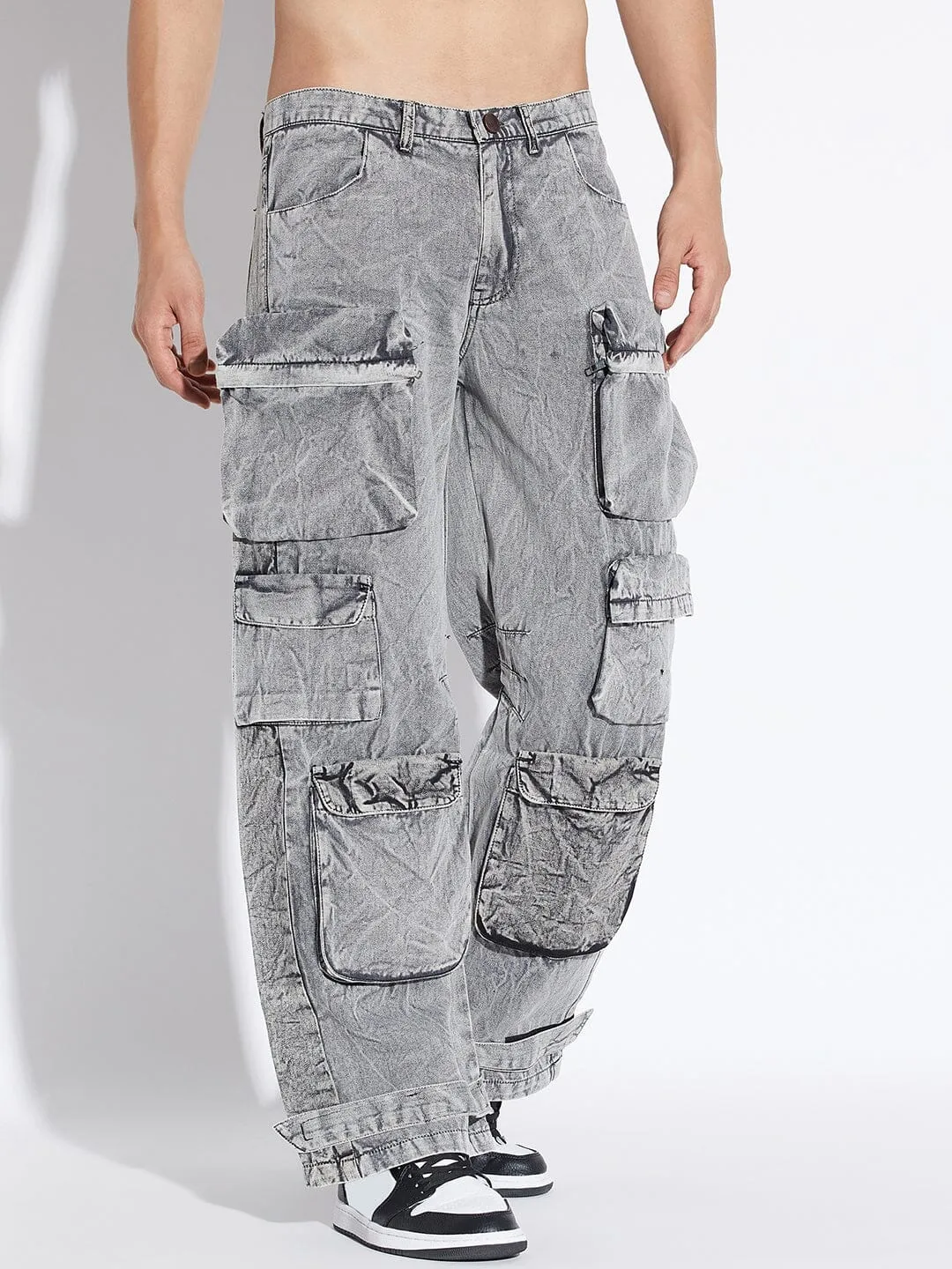 Vintage Stone-Washed Baggy Cargo Pants with Multiple Pockets