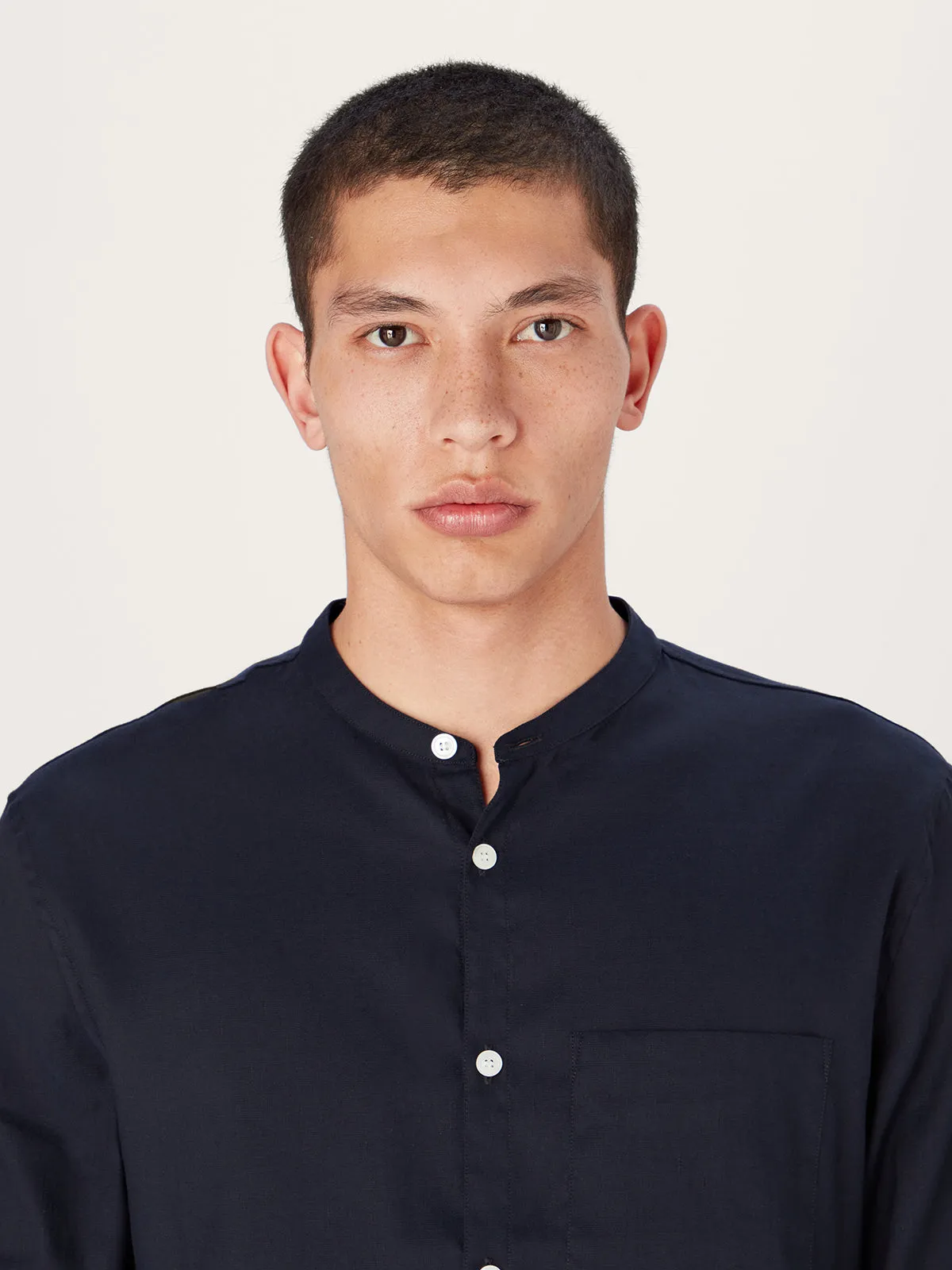 The All Day Shirt Linen Collarless || Navy | Linen