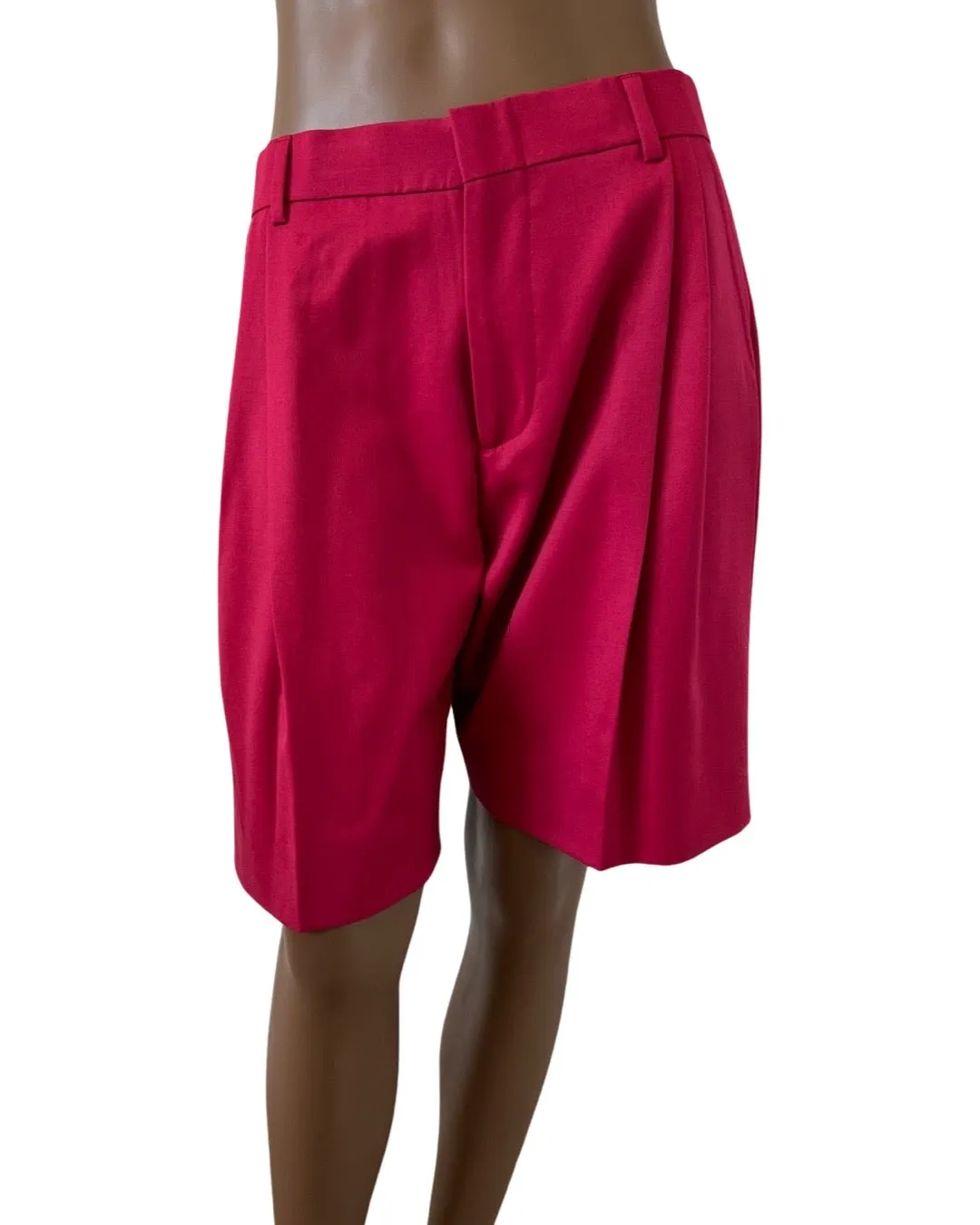 Wool gabardine tailored boy short in lipstick pink